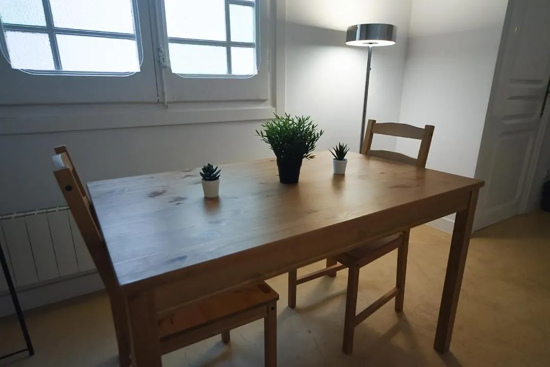 Nice Room Close To Sagrada Familia Barcellona 0*,  Spagna