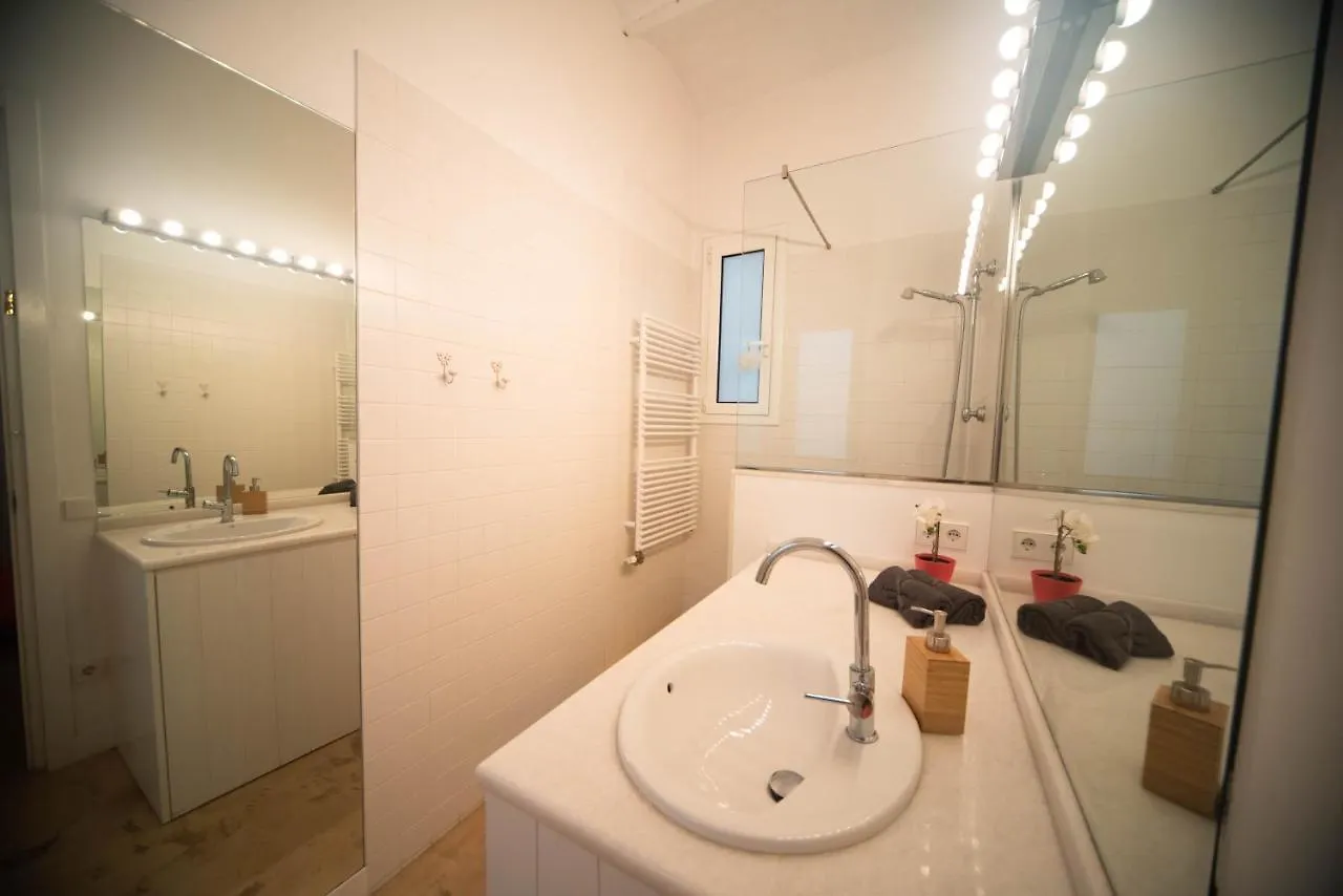 Nice Room Close To Sagrada Familia Barcellona 0*,